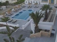 Nikos Hotel